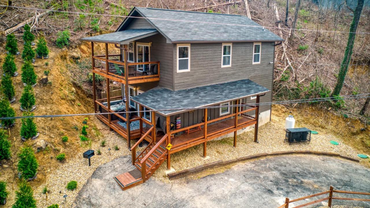Mins To Gburg Sleeps 8 Hot Tub Arcade Area Pool Villa Гетлинбург Екстериор снимка